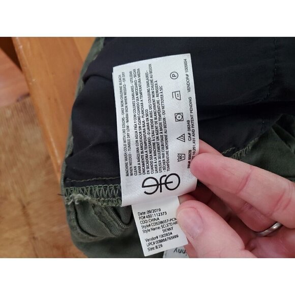 SOCIAL STANDARD by SANCTUARY Pants Women's Sz 8/29 Camo Print High Rise‎ Skinny - Picture 8 of 9